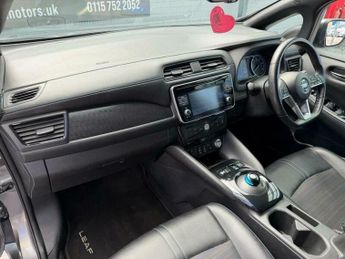 Nissan Leaf 40kWh N-Connecta Auto 5dr