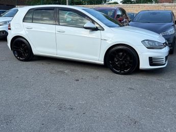 Volkswagen Golf 2.0 TDI BlueMotion Tech GTD DSG Euro 6 5dr 182BHP