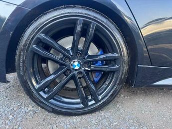 BMW 3 SERIES 2.0 320d M Sport Shadow Edition Touring Auto Euro 6 (s/s) 5dr