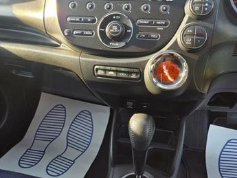 Honda Jazz I-VTEC ES PLUS