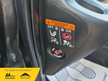 Honda Jazz I-VTEC ES PLUS