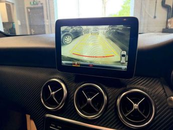 Mercedes-Benz A Class 2.1 A220d AMG Line (Premium Plus) 7G-DCT Euro 6 (s/s) 5dr