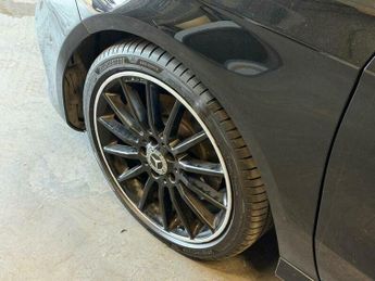 Mercedes-Benz A Class 2.1 A220d AMG Line (Premium Plus) 7G-DCT Euro 6 (s/s) 5dr