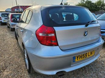 BMW 1 SERIES 2.0 116i SE Steptronic Euro 5 5dr