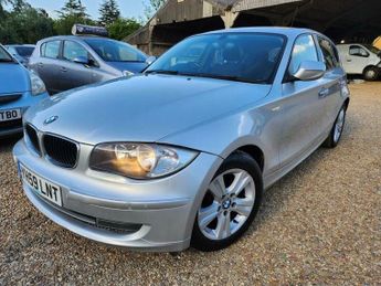 BMW 1 SERIES 2.0 116i SE Steptronic Euro 5 5dr
