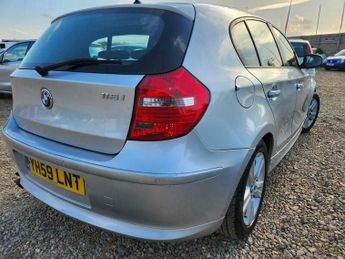 BMW 1 SERIES 2.0 116i SE Steptronic Euro 5 5dr