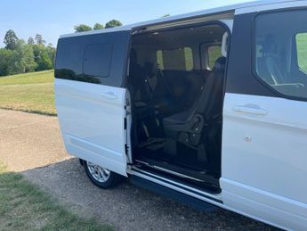 Ford Tourneo Custom 310 TITANIUM