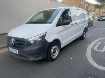 Mercedes-Benz Vito 2.0 114 CDI Progressive Panel Van 5dr Diesel G-Tronic RWD L2 Eur