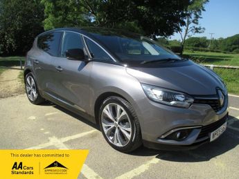 Renault Scenic DYNAMIQUE NAV DCI