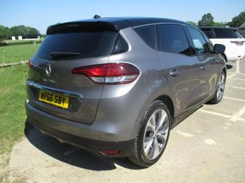 Renault Scenic DYNAMIQUE NAV DCI