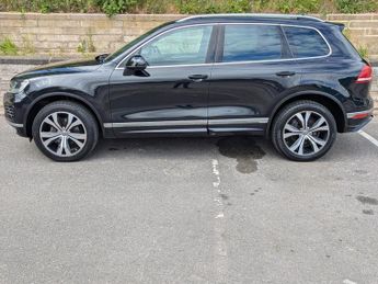 Volkswagen Touareg V6 R-LINE TDI BLUEMOTION TECHNOLOGY