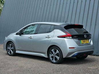 Nissan Leaf 40kWh N-Connecta Auto 5dr