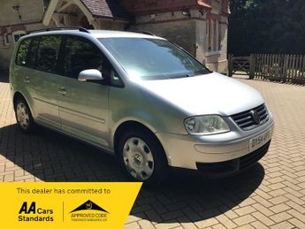 Volkswagen Touran FSI SE 7 STR