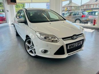 Ford Focus 1.6T EcoBoost Titanium X Euro 5 (s/s) 5dr