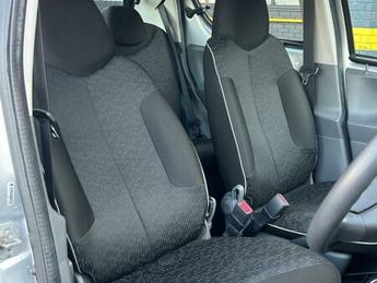 Peugeot 107 1.0 12V Urban Euro 5 5dr
