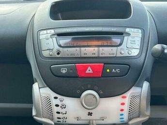 Peugeot 107 1.0 12V Urban Euro 5 5dr
