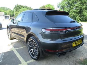 Porsche Macan PDK