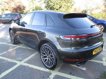 Porsche Macan PDK