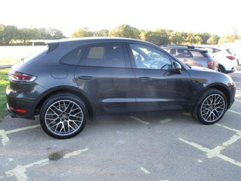 Porsche Macan PDK