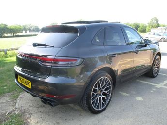 Porsche Macan PDK
