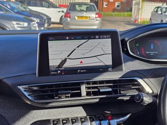 Peugeot 3008 1.2 PureTech Allure EAT Euro 6 (s/s) 5dr