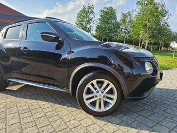 Nissan Juke 1.6 N-Connecta XTRON Euro 6 5dr
