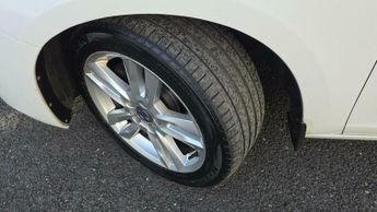 Volvo V60 1.6D DRIVe SE Estate 5dr Diesel Powershift Euro 5 (s/s) (115 ps)