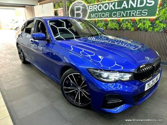 BMW 3 SERIES 320i M SPORT [3X SERVICES, SAT NAV, LEATHER & HEATED SEATS]