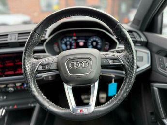 Audi Q3 1.5 TFSI CoD 35 S line S Tronic Euro 6 (s/s) 5dr
