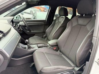 Audi Q3 1.5 TFSI CoD 35 S line S Tronic Euro 6 (s/s) 5dr
