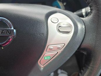 Nissan Leaf 30kWh Tekna Auto 5dr