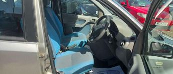 Fiat Panda 1.2 Eleganza Hatchback 5dr Petrol Dualogic (127 g/km, 60 bhp)