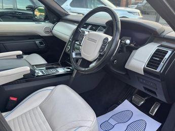 Land Rover Discovery 2.0 SD4 HSE Luxury SUV 5dr Diesel Auto 4WD Euro 6 (s/s) (240 ps)