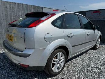 Ford Focus 1.6 LX 5dr