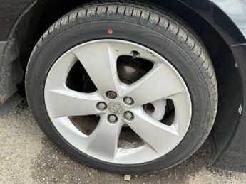 Toyota Prius 1.8 VVT-h T Spirit CVT Euro 5 (s/s) 5dr