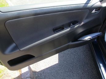 Peugeot 207 CC ACTIVE