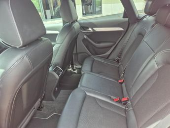 Audi Q3 1.4 TFSI CoD S line S Tronic Euro 6 (s/s) 5dr