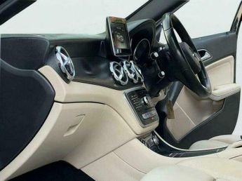 Mercedes-Benz C Class 2.1 GLA200d SE 7G-DCT Euro 6 (s/s) 5dr