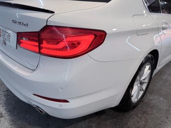 BMW 5 SERIES 2.0 520d MHT SE Auto Euro 6 (s/s)