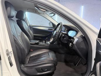 BMW 5 SERIES 2.0 520d MHT SE Auto Euro 6 (s/s)