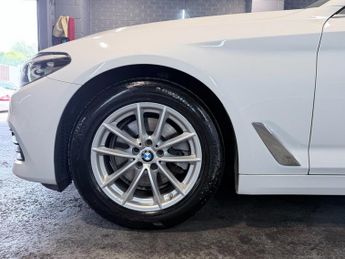 BMW 5 SERIES 2.0 520d MHT SE Auto Euro 6 (s/s)