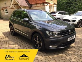 Volkswagen Tiguan SE NAV TDI BMT 4MOTION DSG