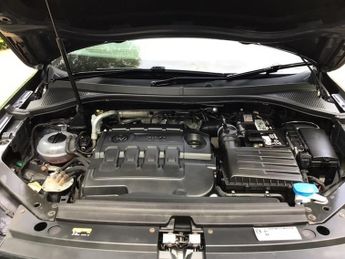 Volkswagen Tiguan SE NAV TDI BMT 4MOTION DSG