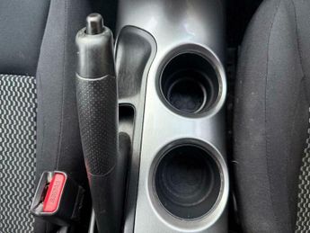 Nissan Juke 1.6 Acenta XTRON Euro 5 5dr