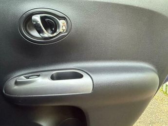 Nissan Juke 1.6 Acenta XTRON Euro 5 5dr