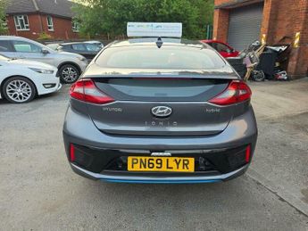 Hyundai Ioniq 1.6 h-GDi Premium SE DCT Euro 6 (s/s) 5dr