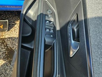 Peugeot 3008 BLUEHDI S/S ALLURE PREMIUM