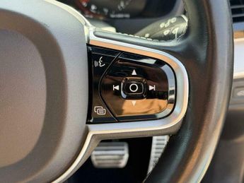 Volvo XC90 2.0h T8 Twin Engine Recharge 11.6kWh R-Design Auto 4WD Euro 6 (s