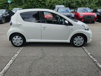 Toyota AYGO VVT-I ICE