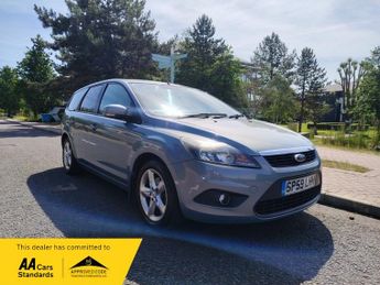 Ford Focus 1.6 Zetec Estate 5dr Petrol Automatic (184 g/km, 99 bhp)